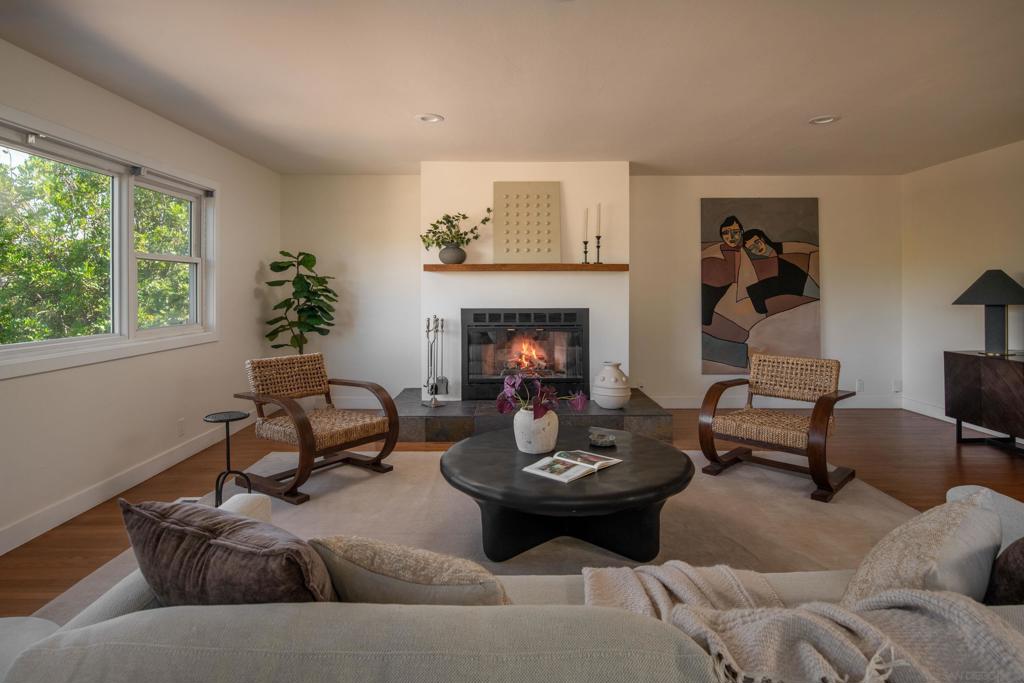 1610 Felton