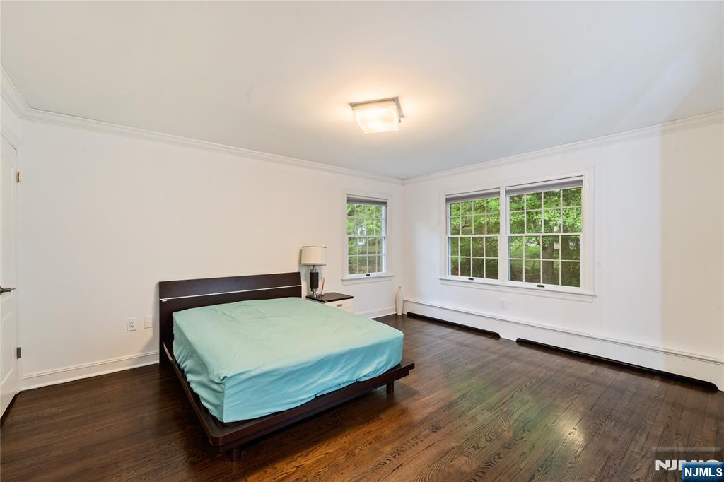 54 Mohawk Avenue