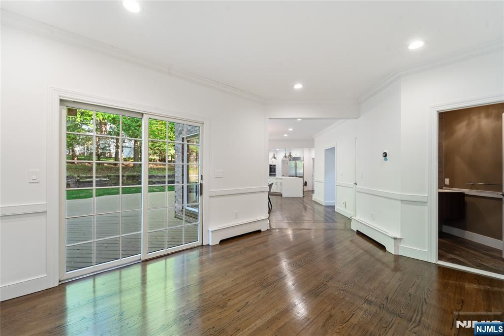 54 Mohawk Avenue