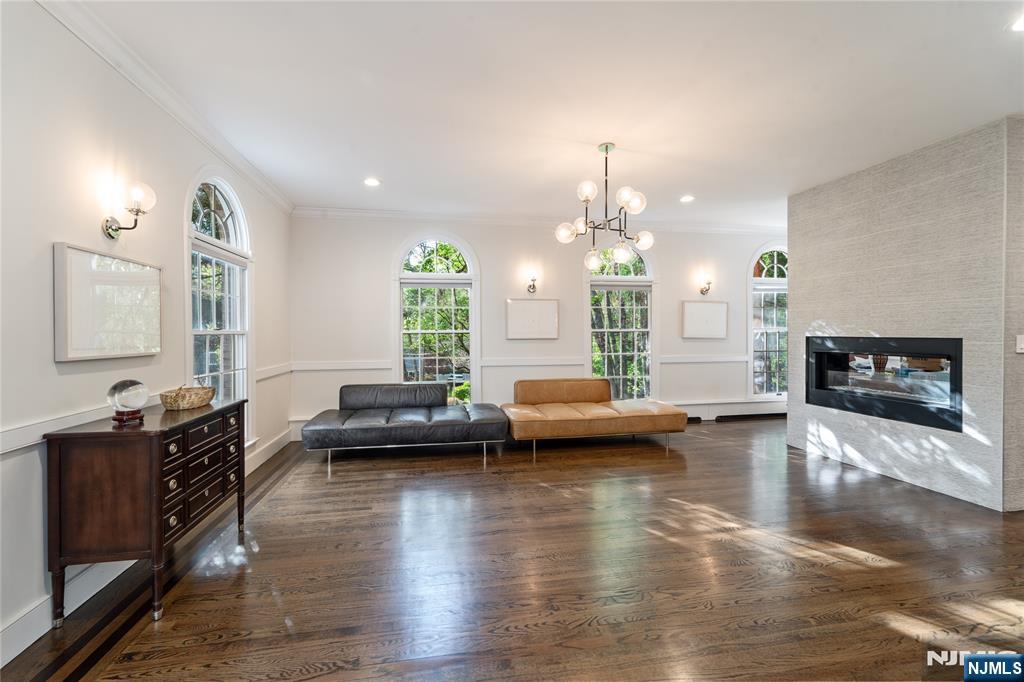54 Mohawk Avenue