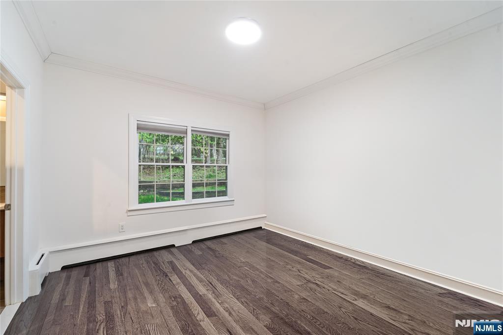 54 Mohawk Avenue