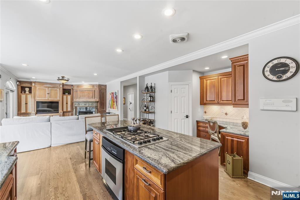 2 Stewart Court