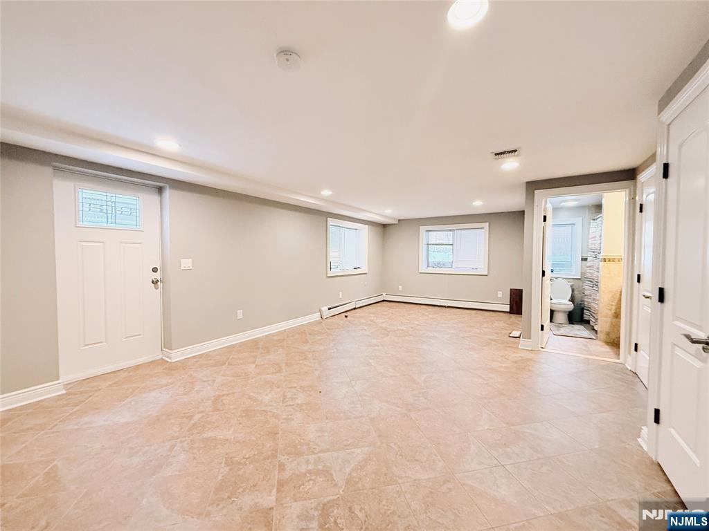 35 W Edsall Avenue A