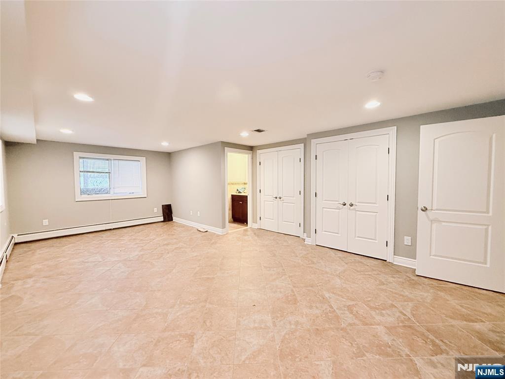 35 W Edsall Avenue A