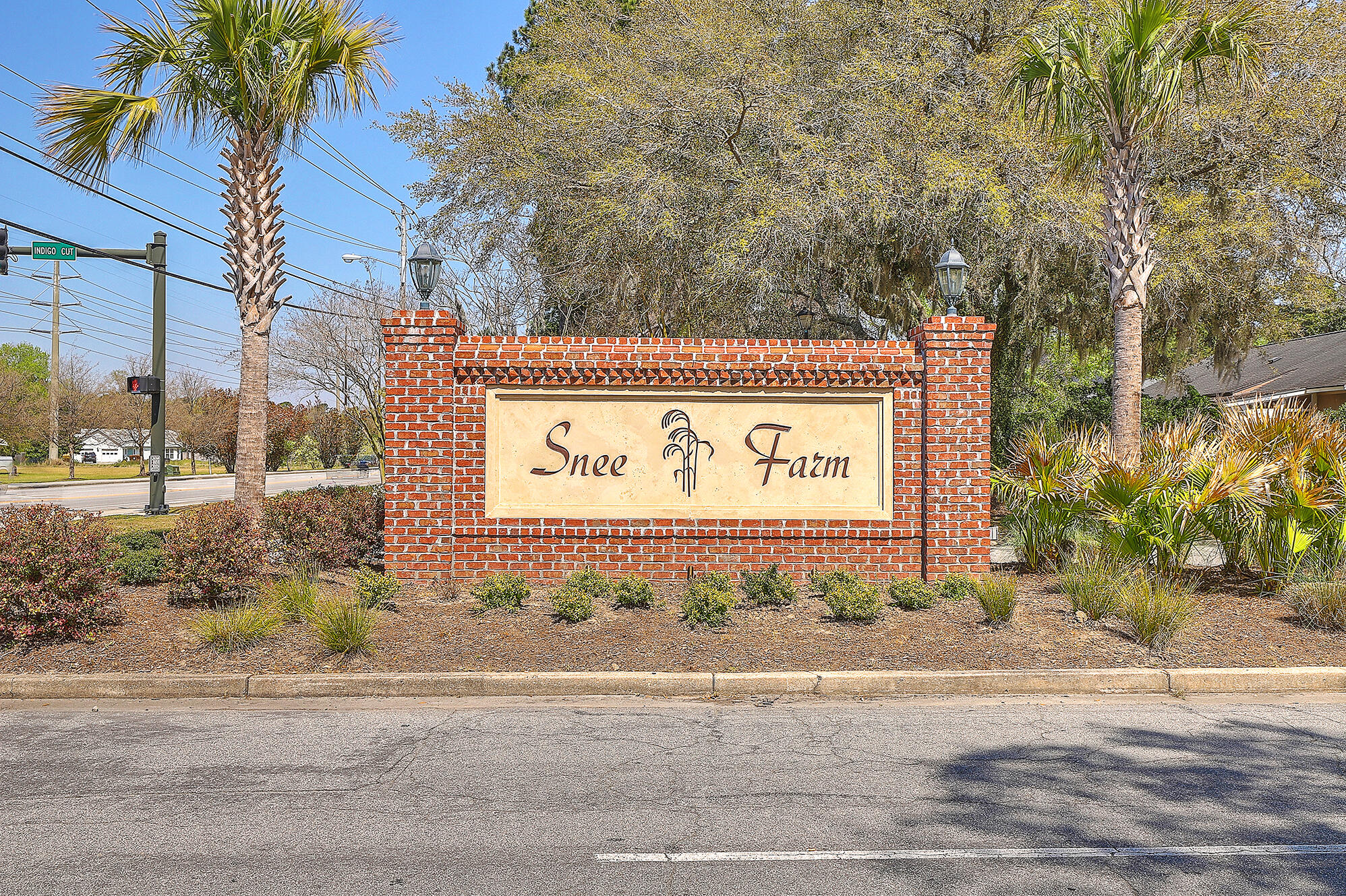 1126 Snap Dragon Court