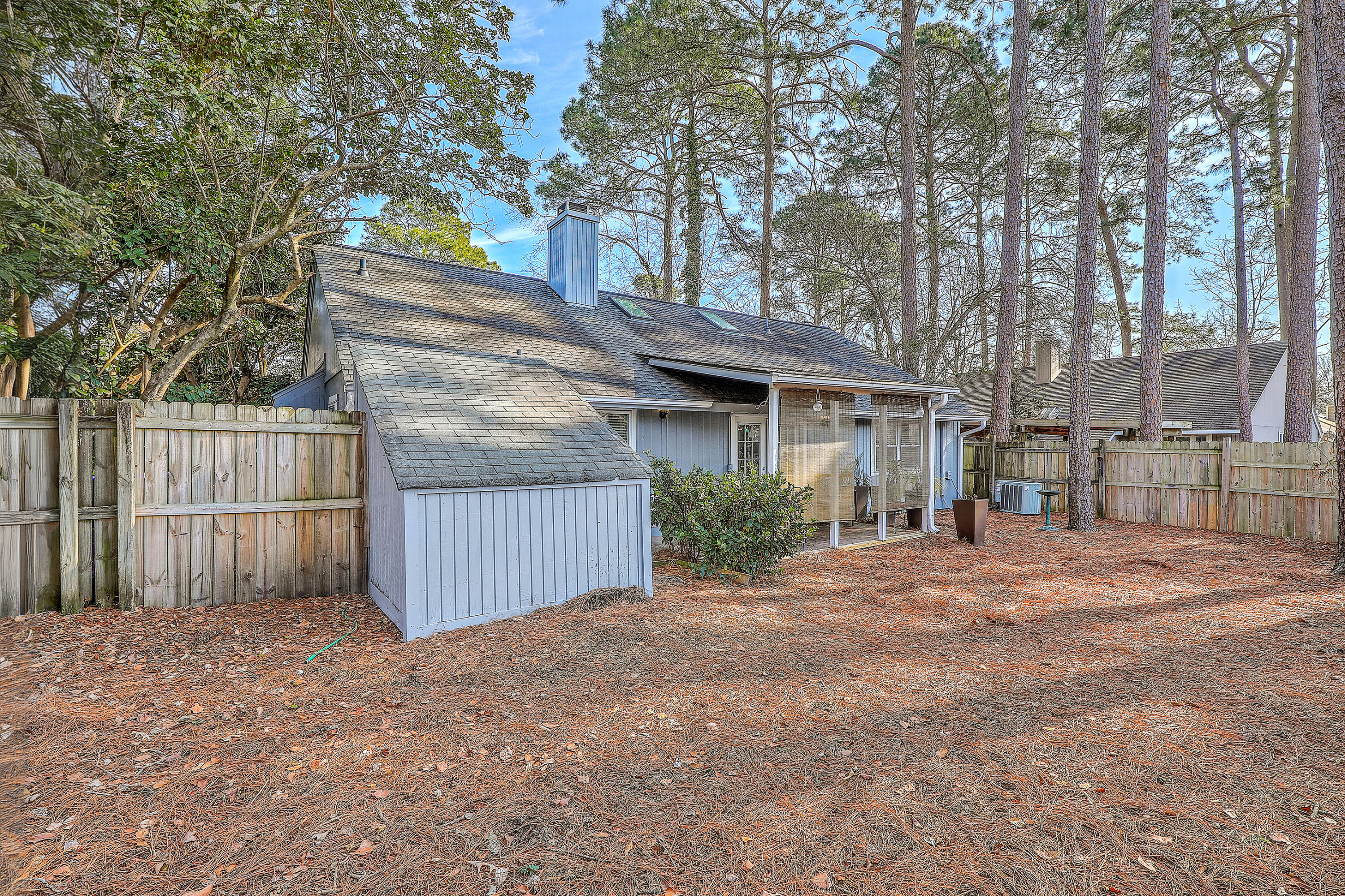 1126 Snap Dragon Court