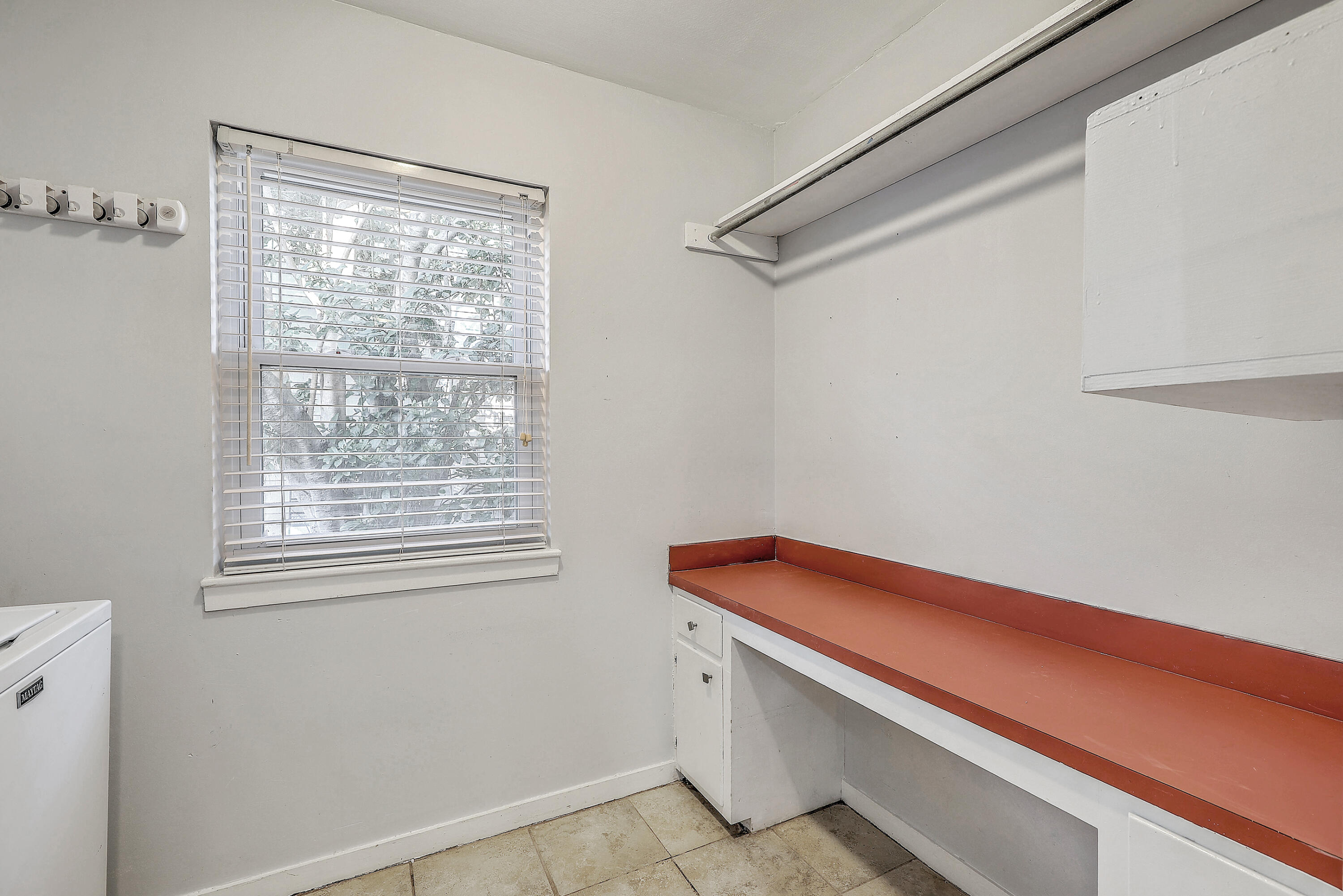 1126 Snap Dragon Court