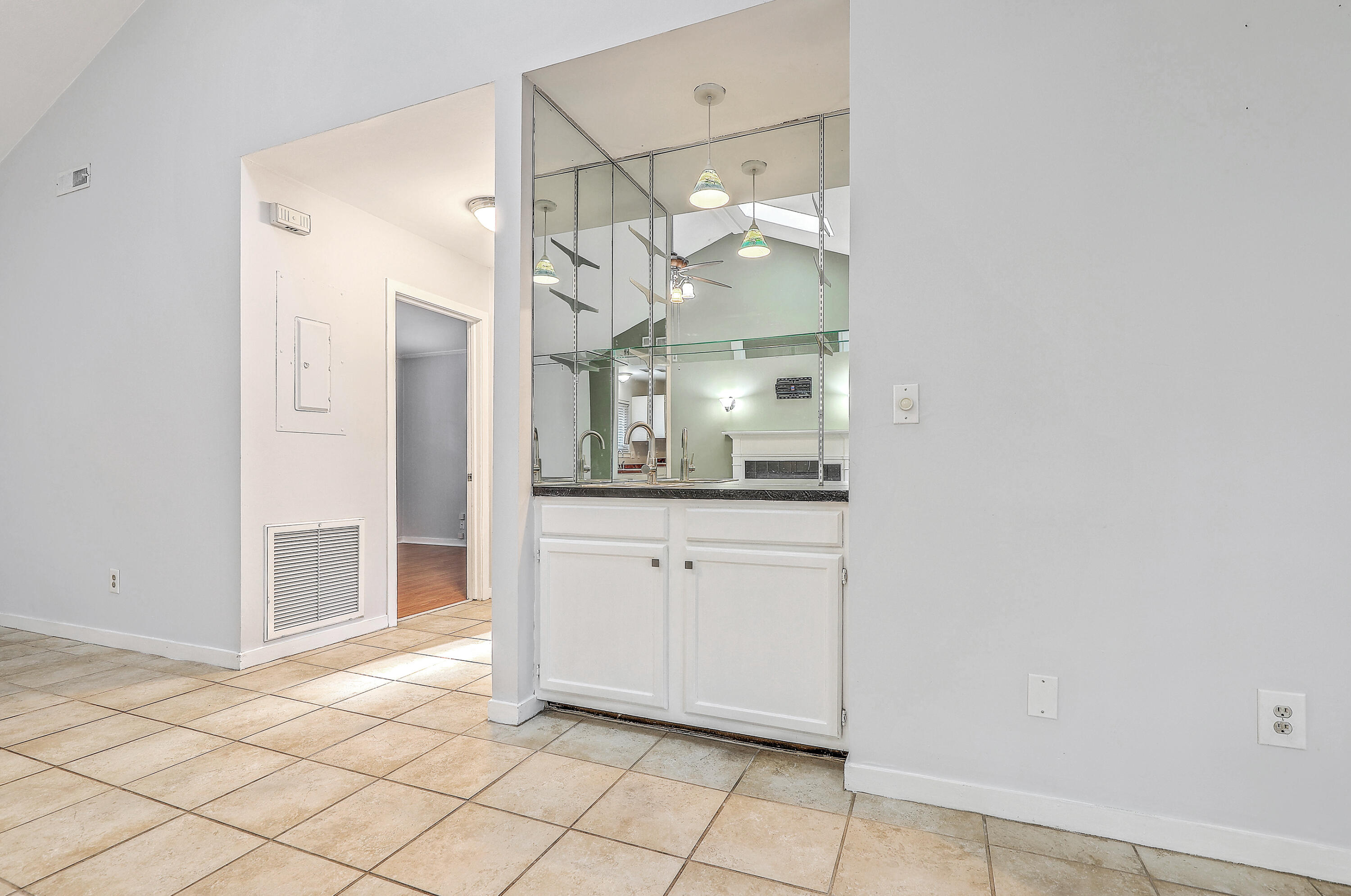 1126 Snap Dragon Court