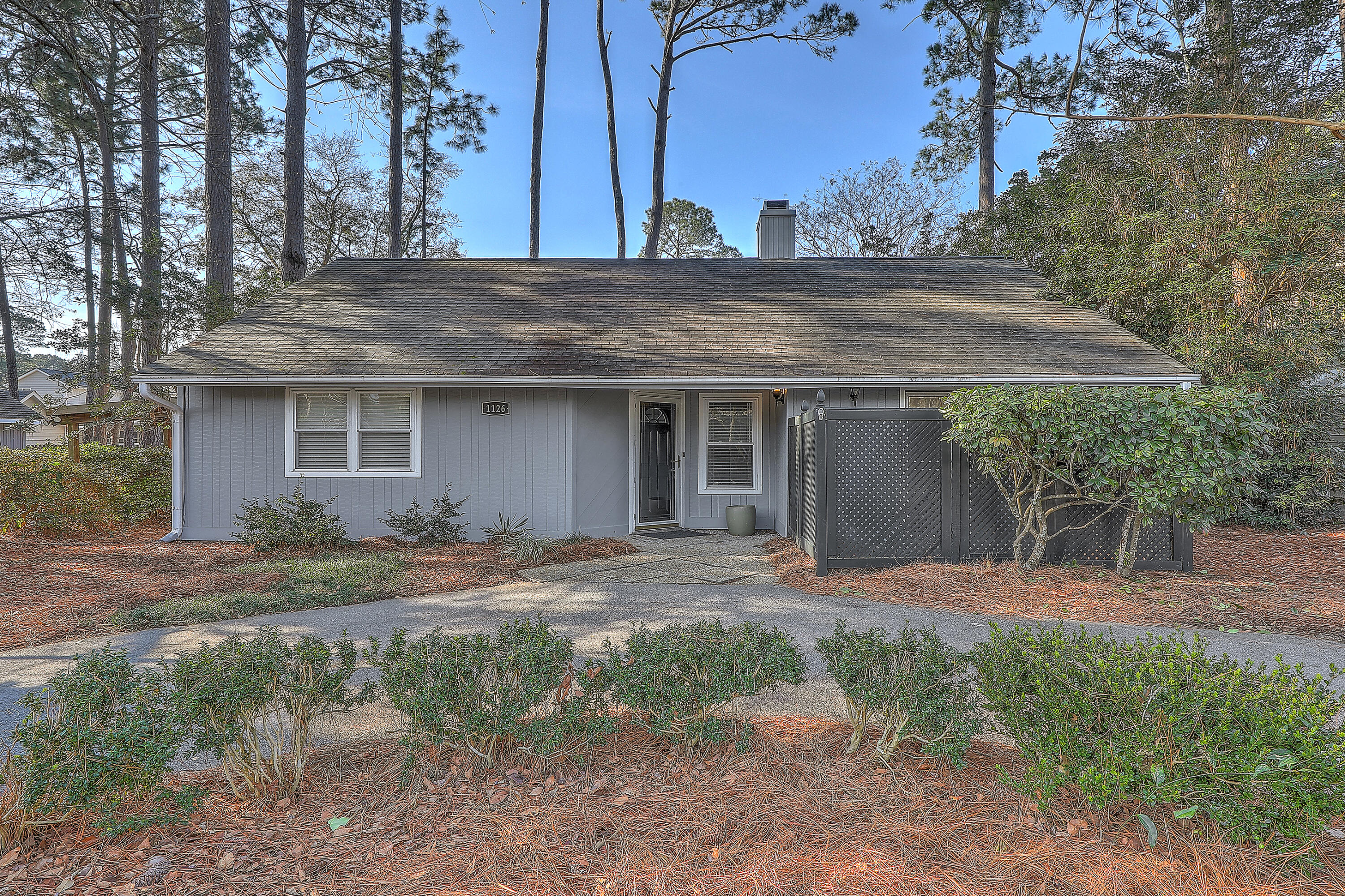 1126 Snap Dragon Court