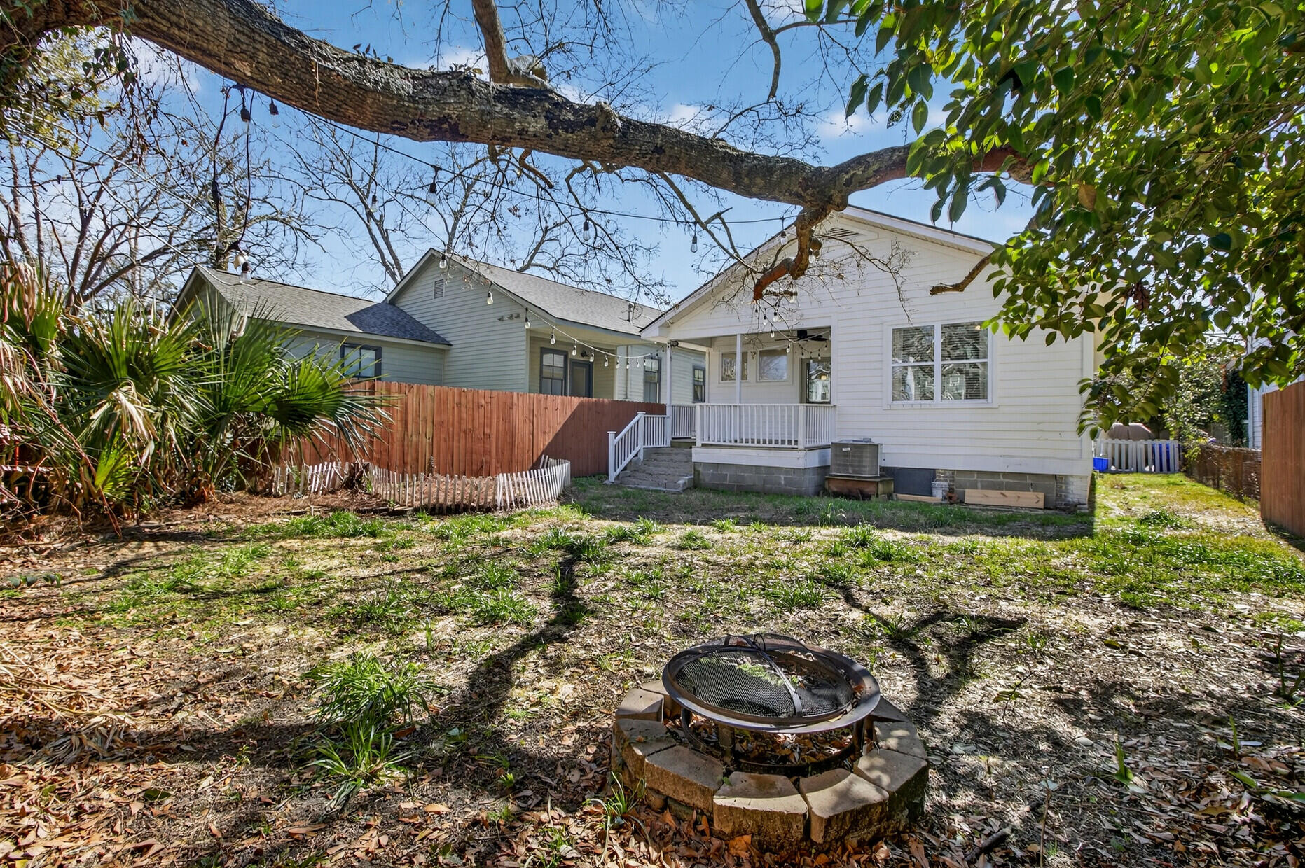 46 Poplar Street