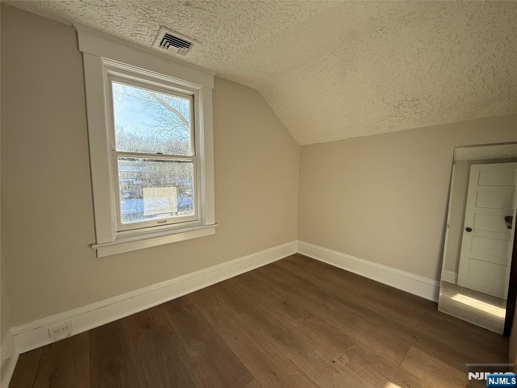 13 Mountainside Avenue