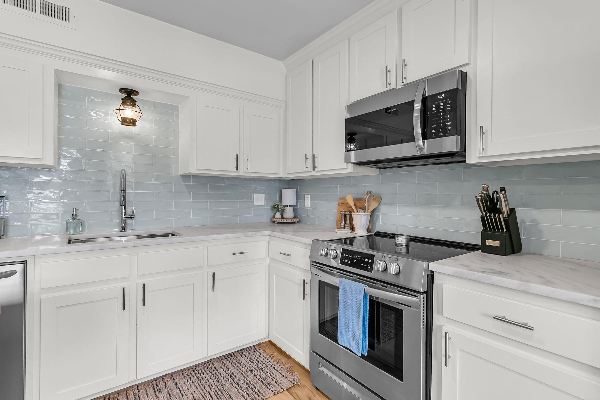 920 Beresford Court