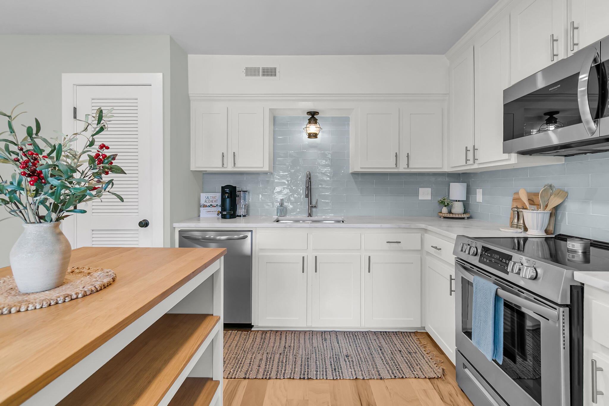 920 Beresford Court