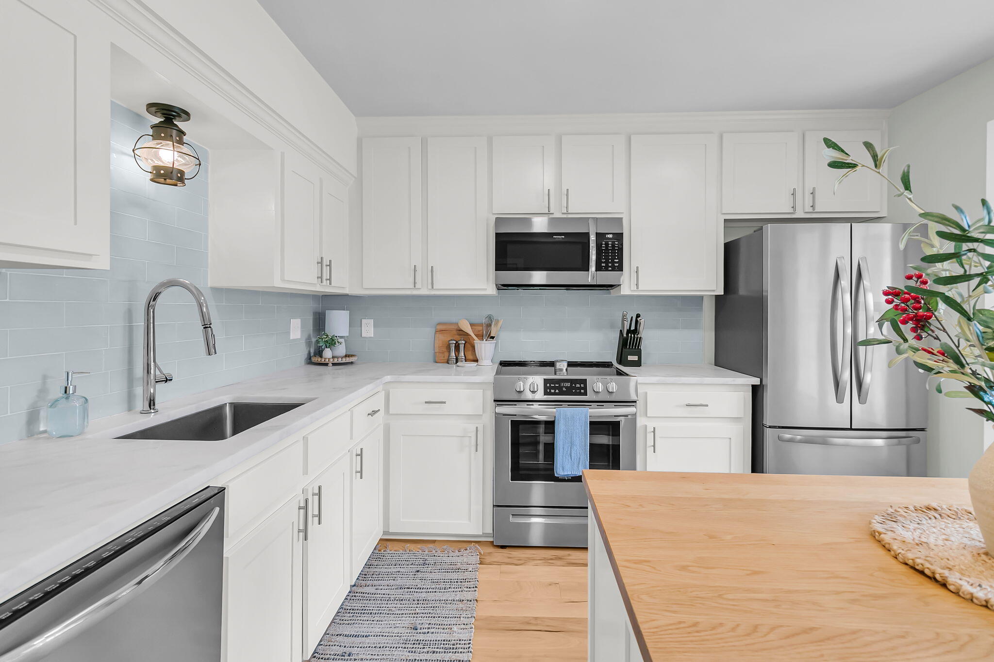 920 Beresford Court