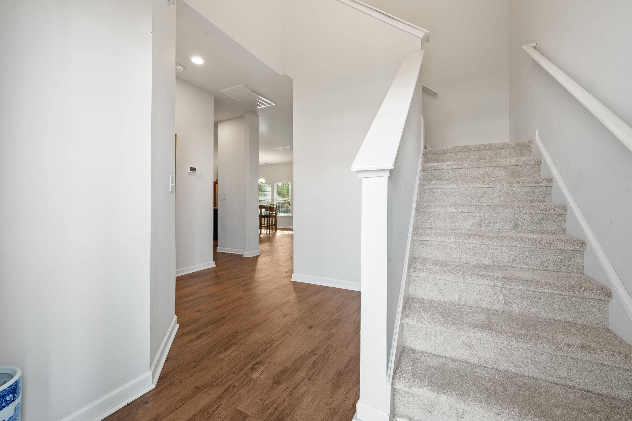 127 Lakestone Road