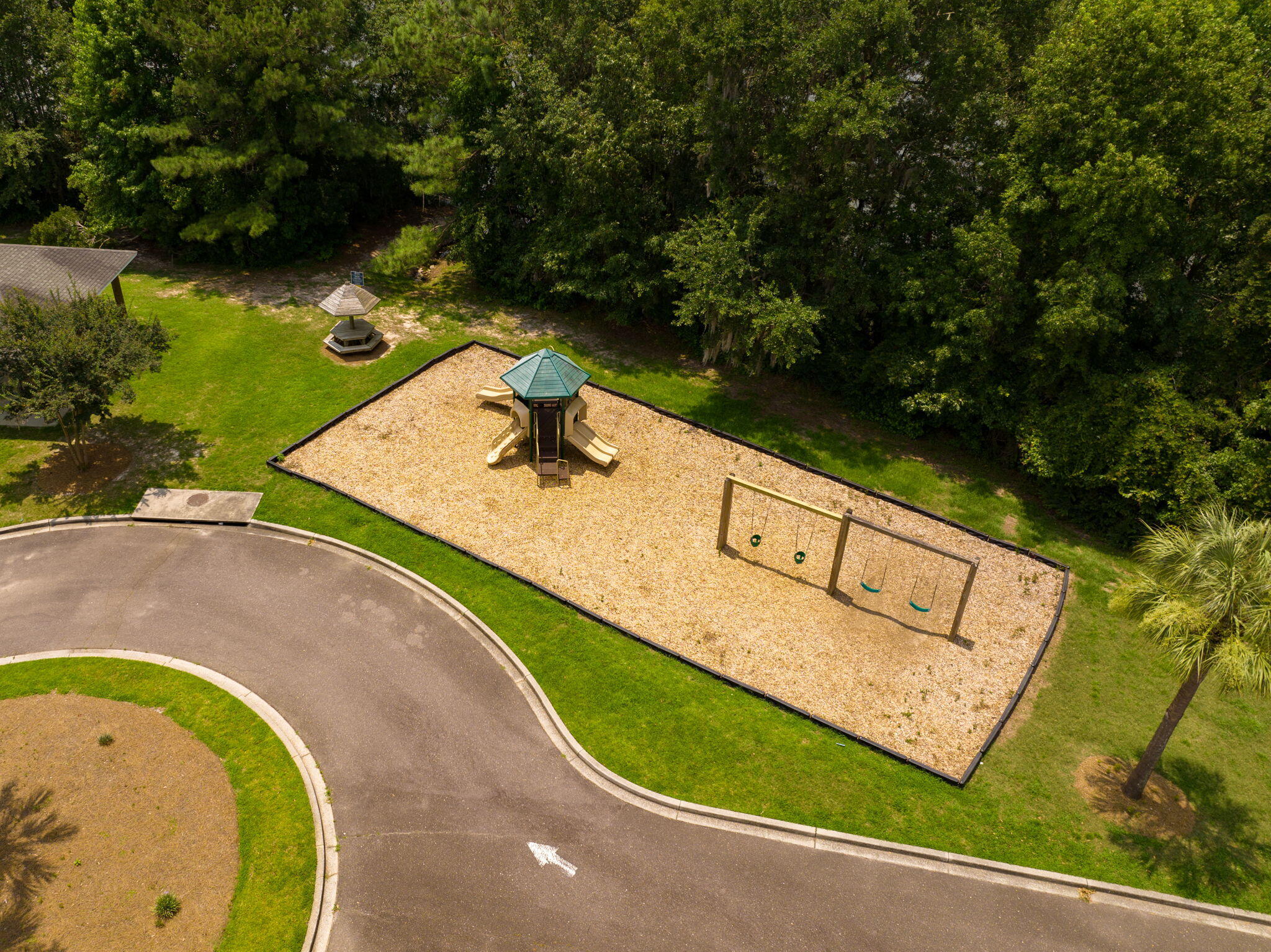 127 Lakestone Road