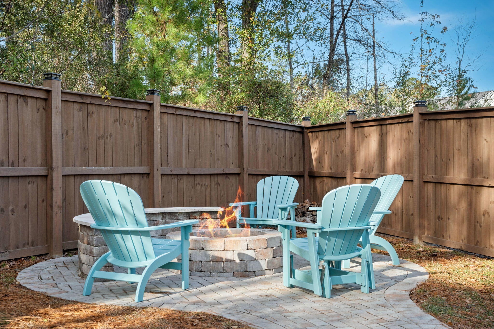 127 Lakestone Road