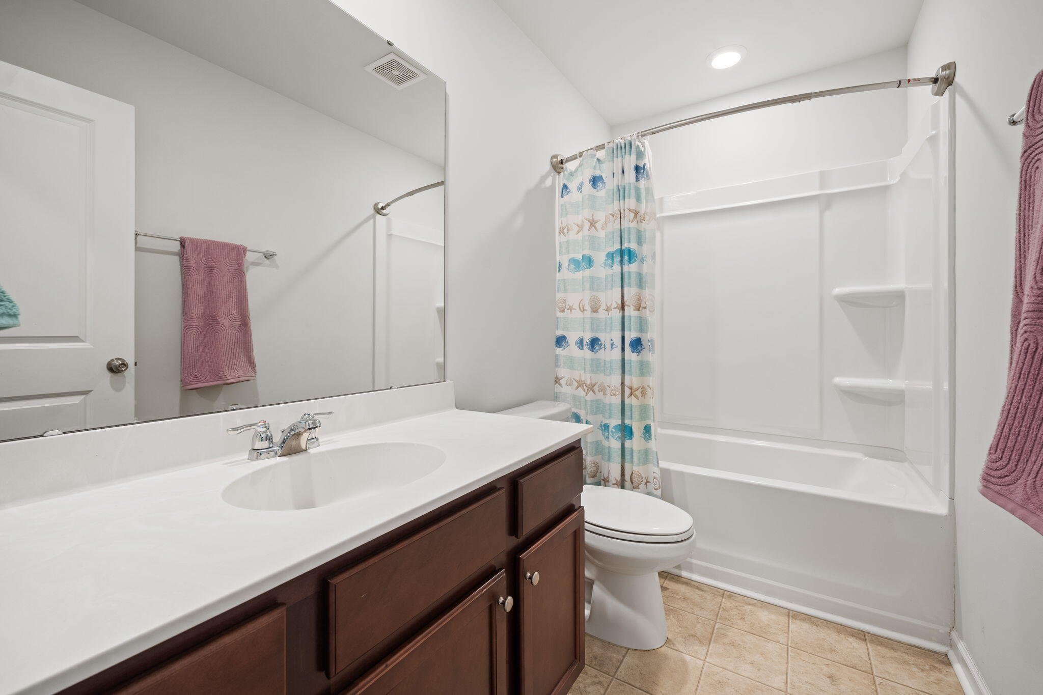 127 Lakestone Road