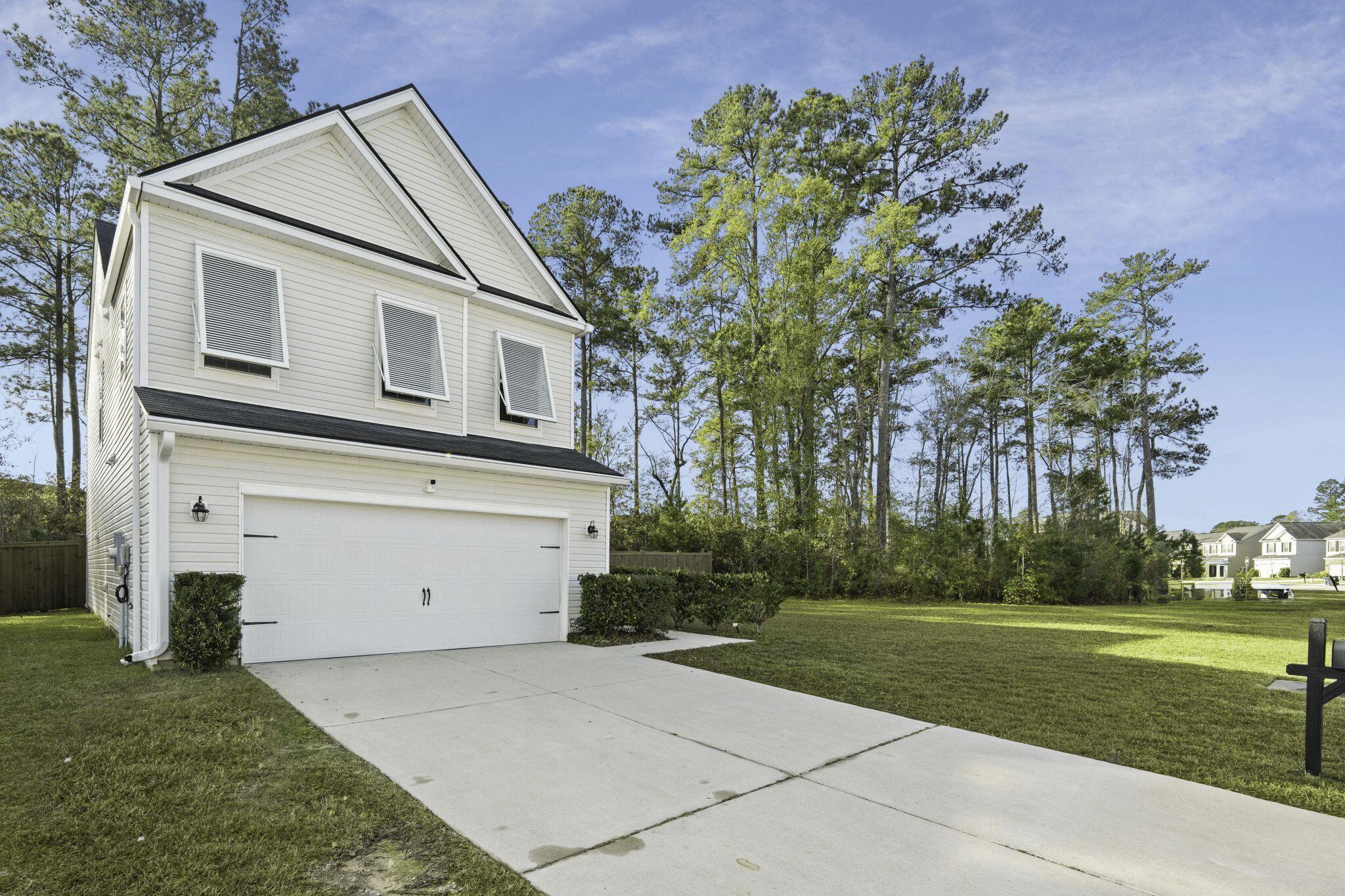 127 Lakestone Road
