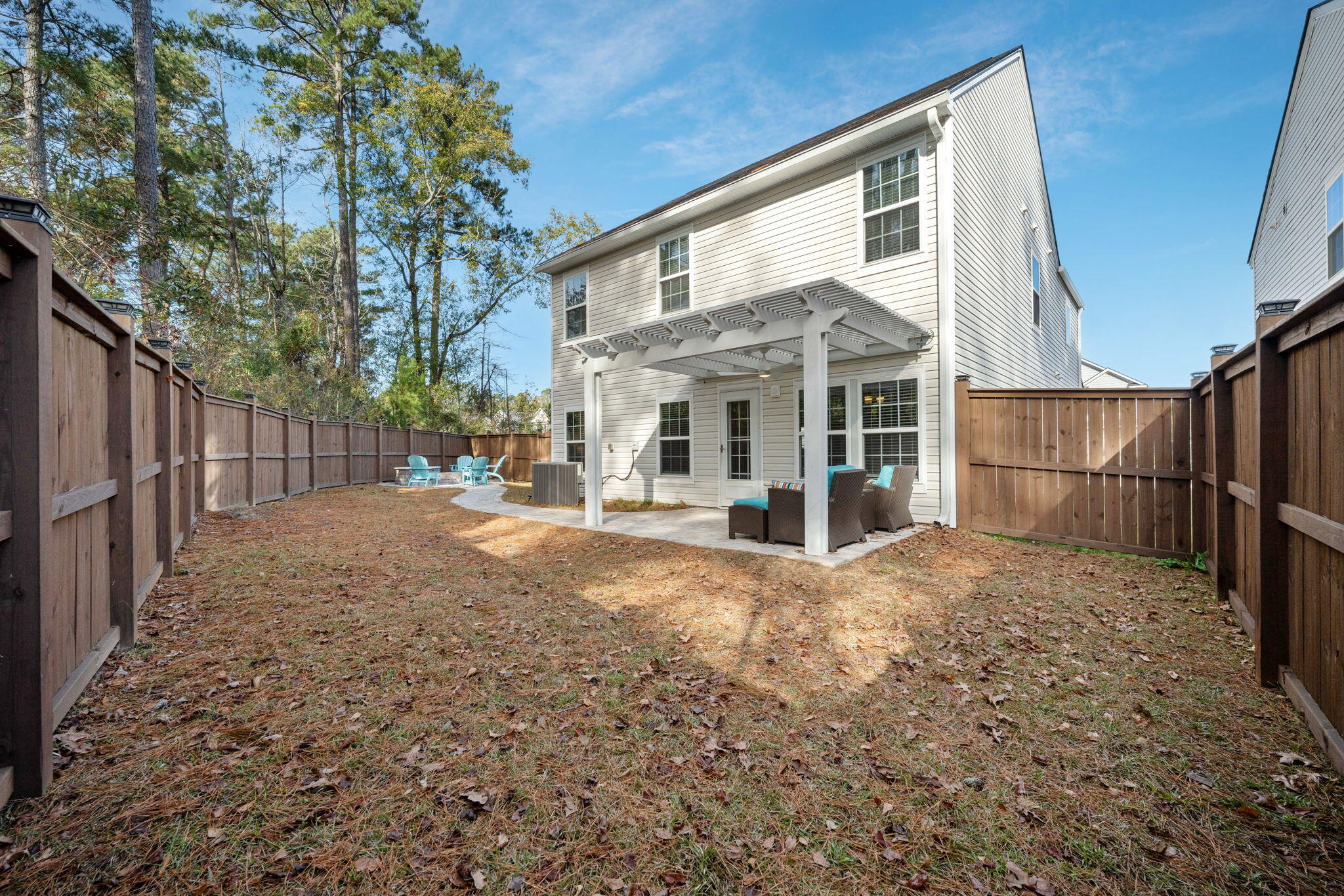 127 Lakestone Road
