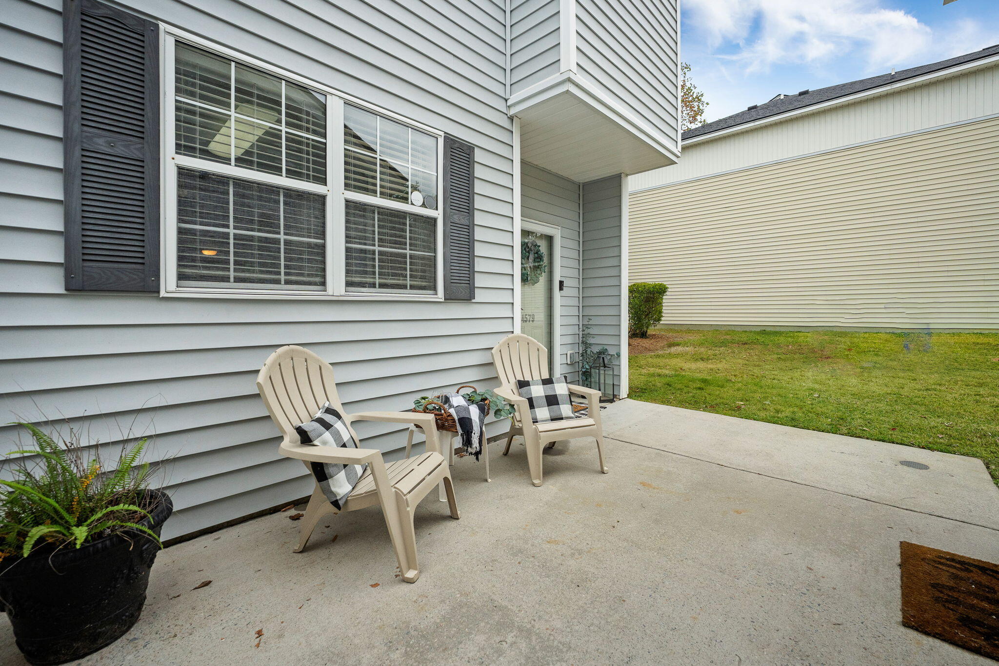 4579 Great Oak Drive