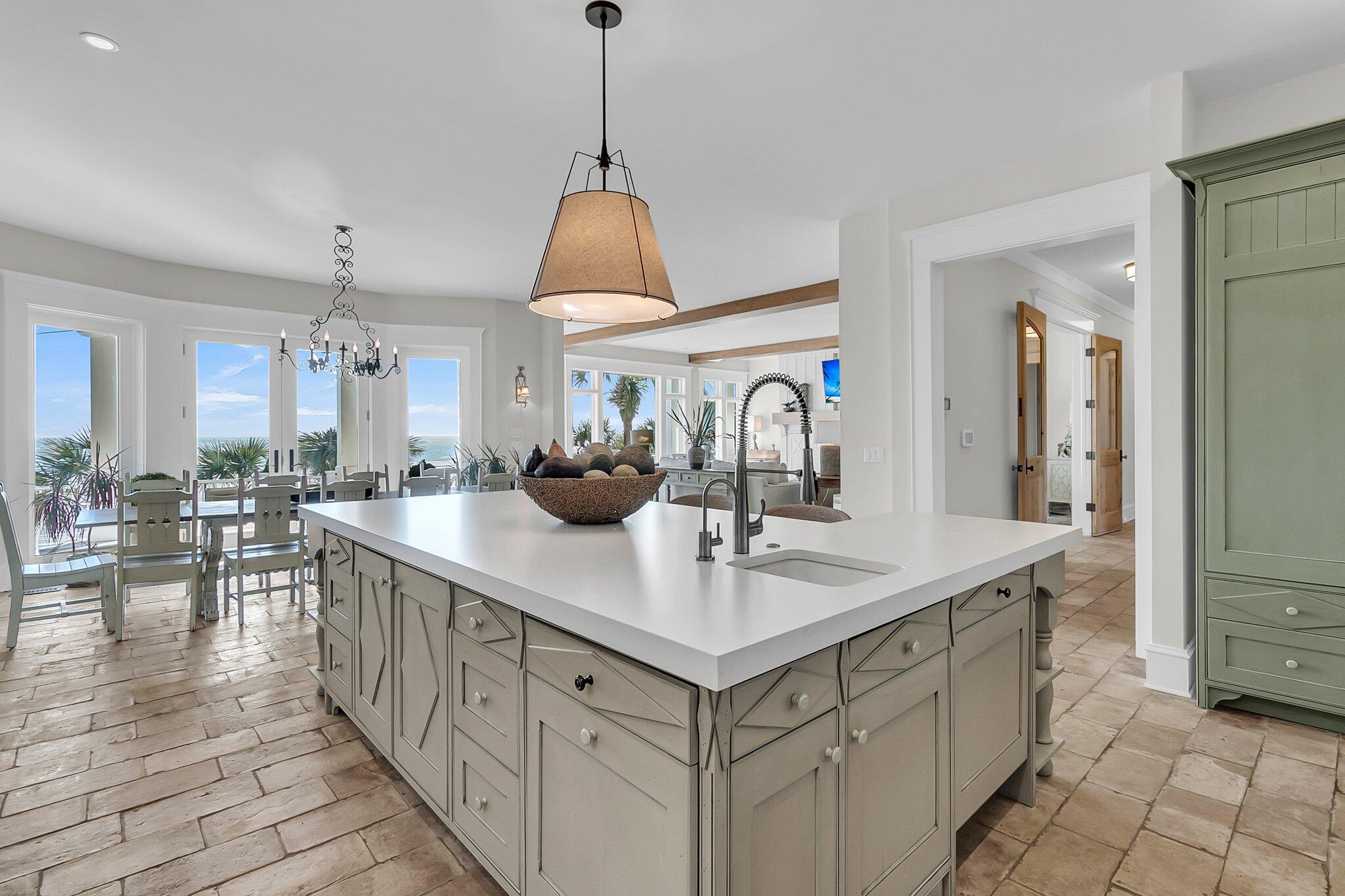 112 Ocean Boulevard