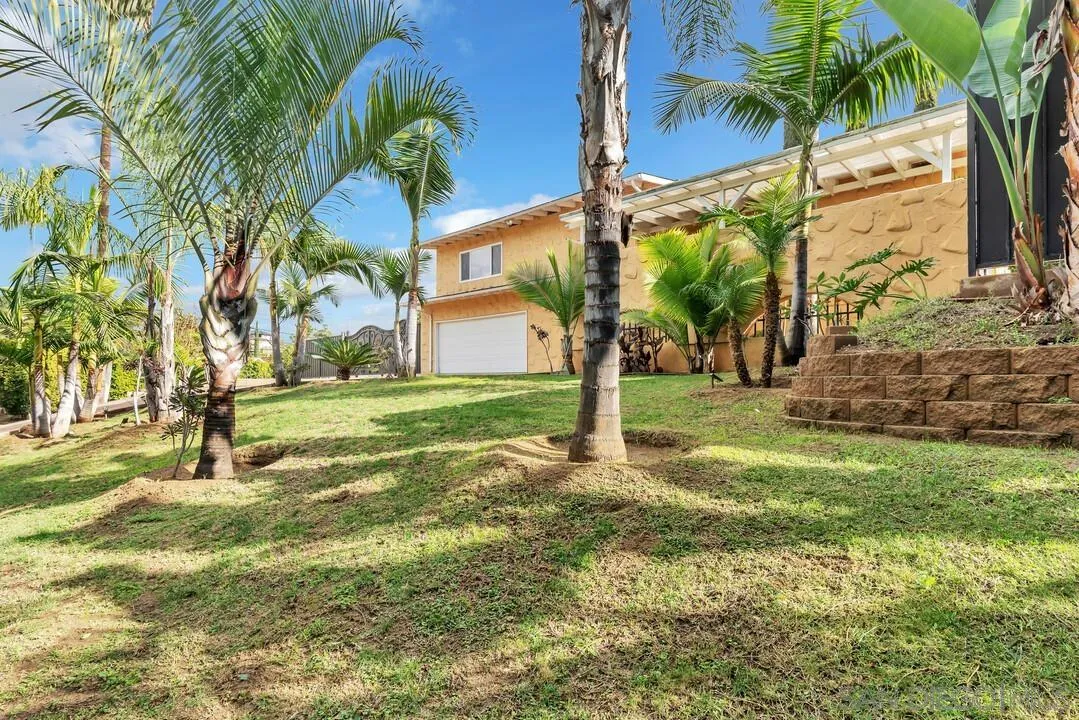 2167 Sunset Dr