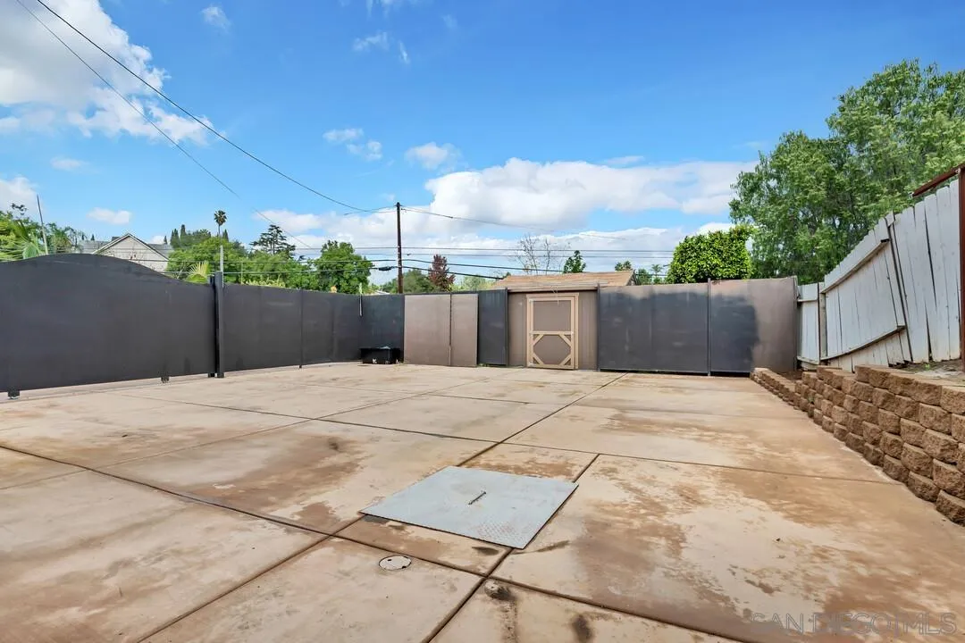 2167 Sunset Dr