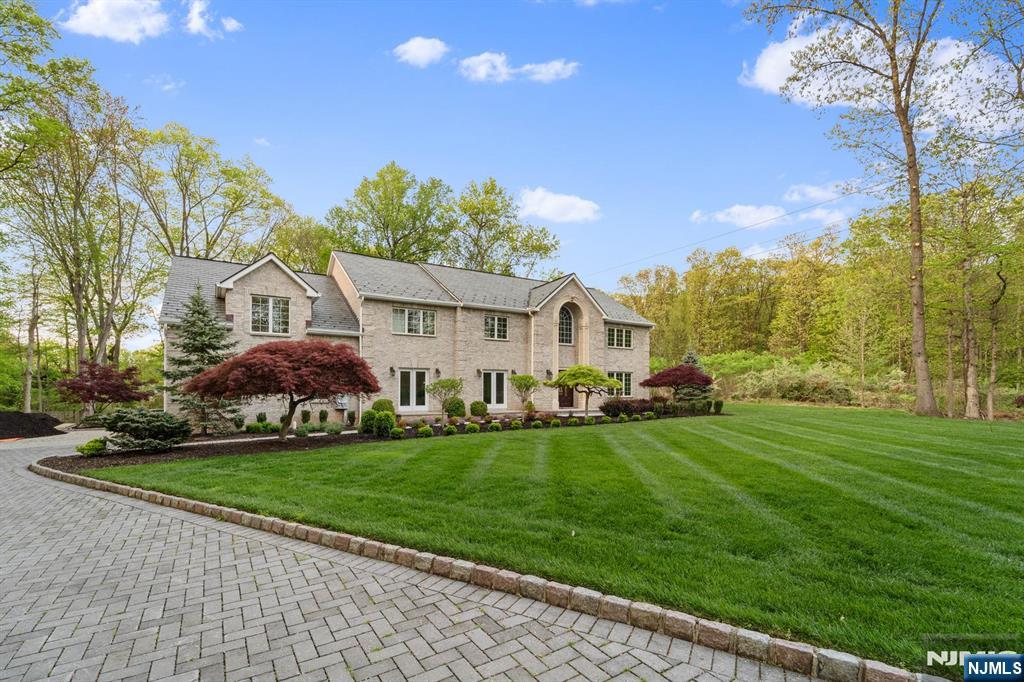 7 Orchard Lane