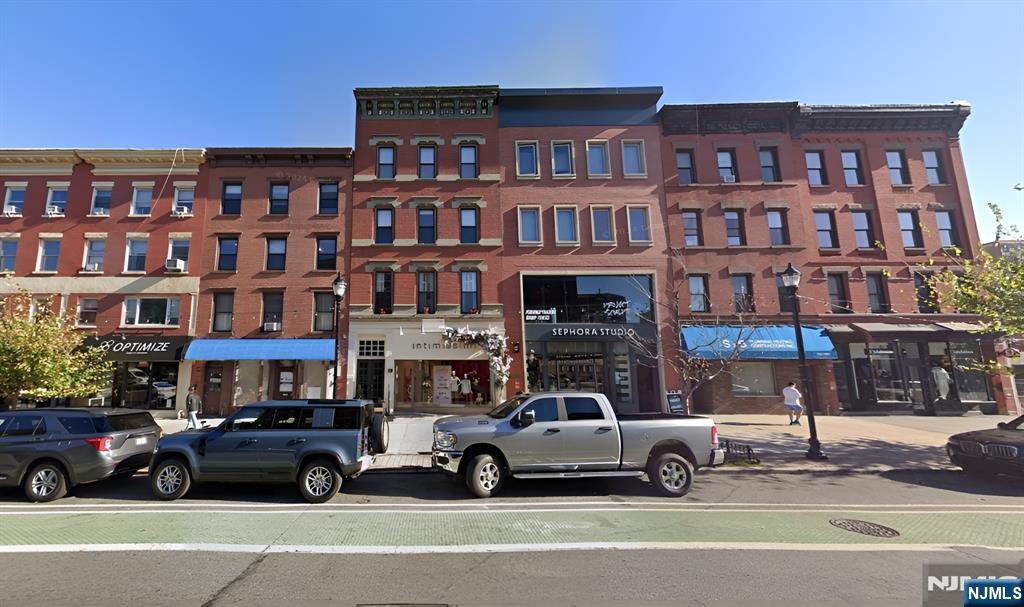 321 Washington Street PH4