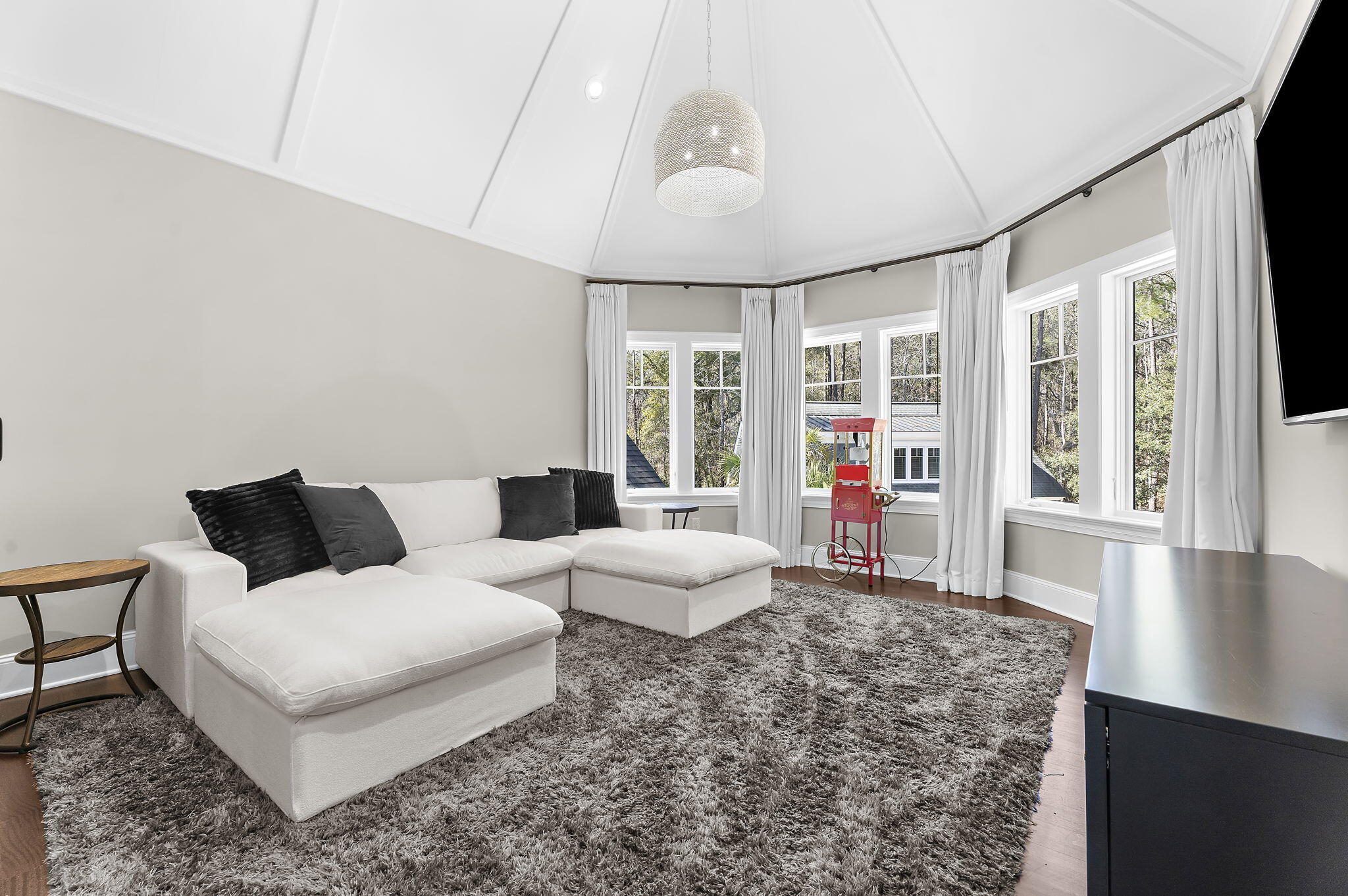 150 Royal Assembly Drive