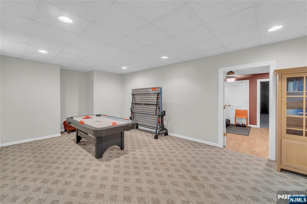 1 Sherwood Court