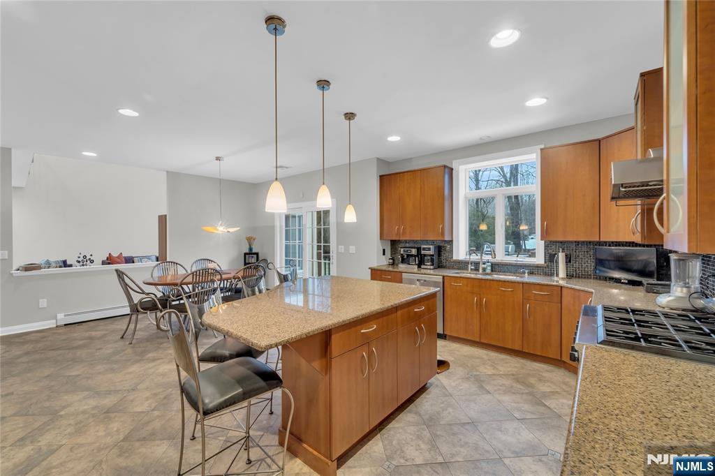1 Sherwood Court