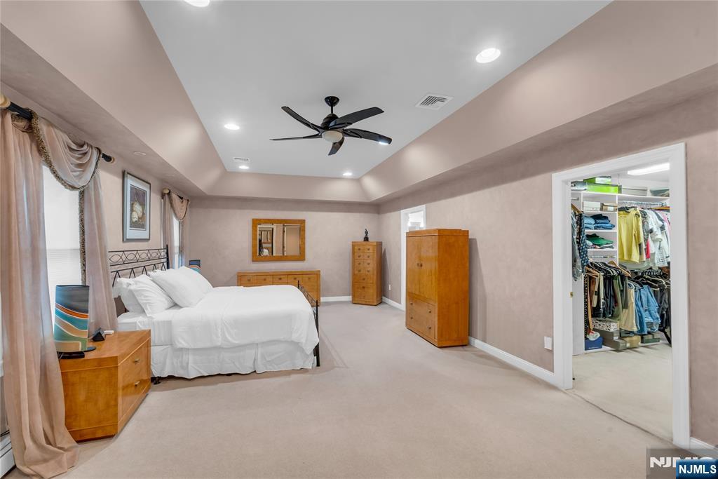 1 Sherwood Court