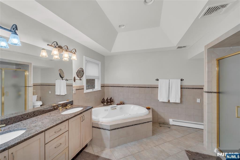 1 Sherwood Court