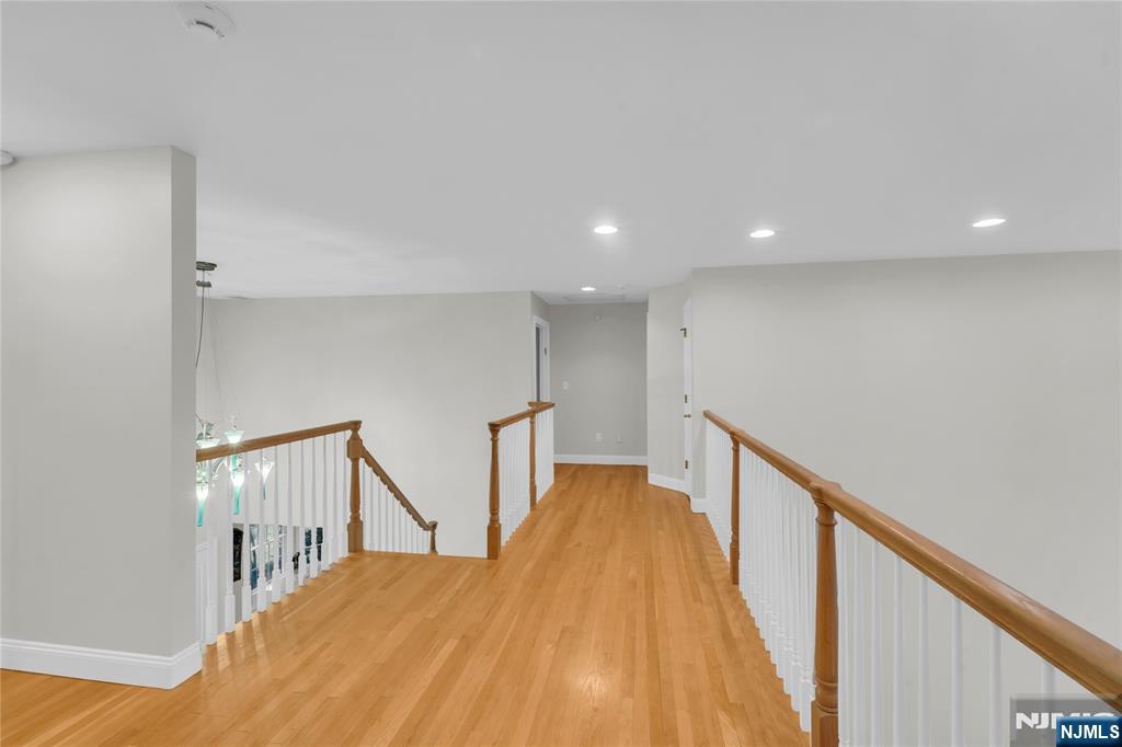 1 Sherwood Court