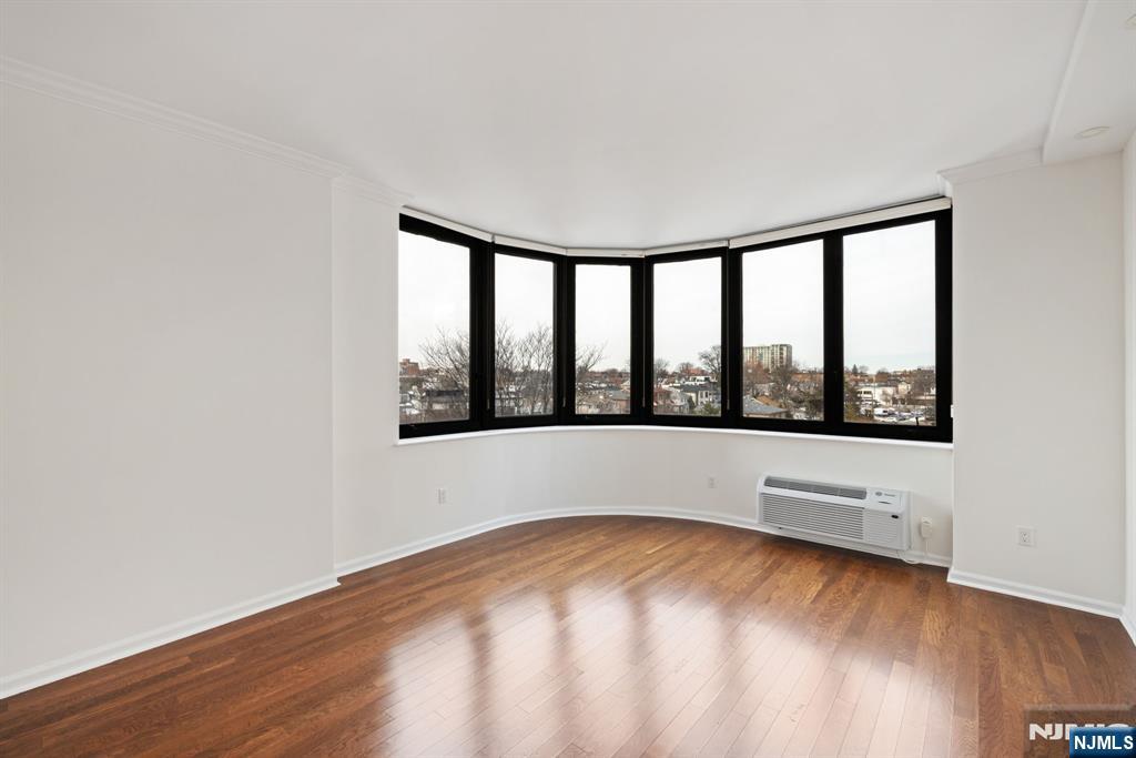 100 Carlyle 9DS