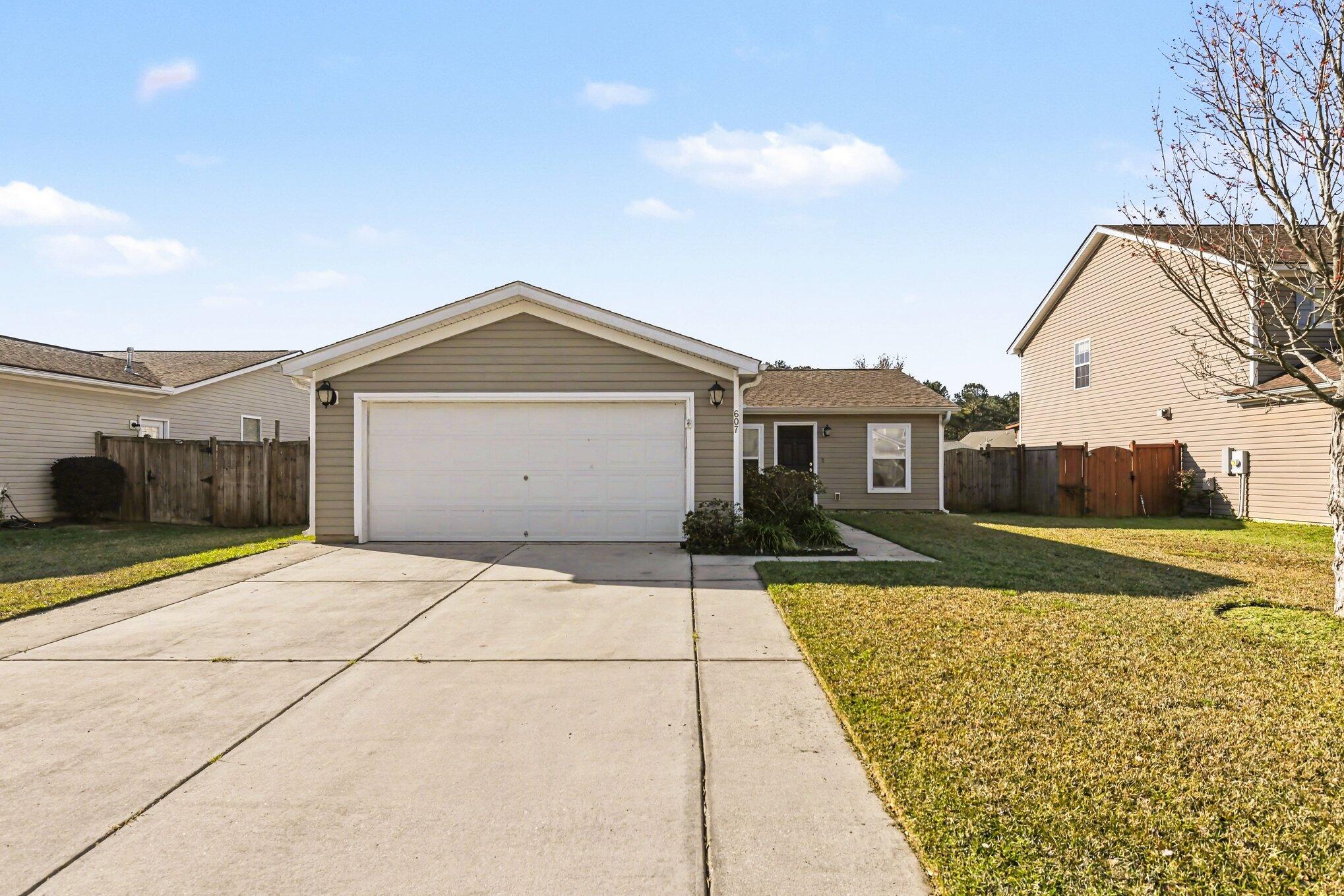 607 Grassy Hill Road