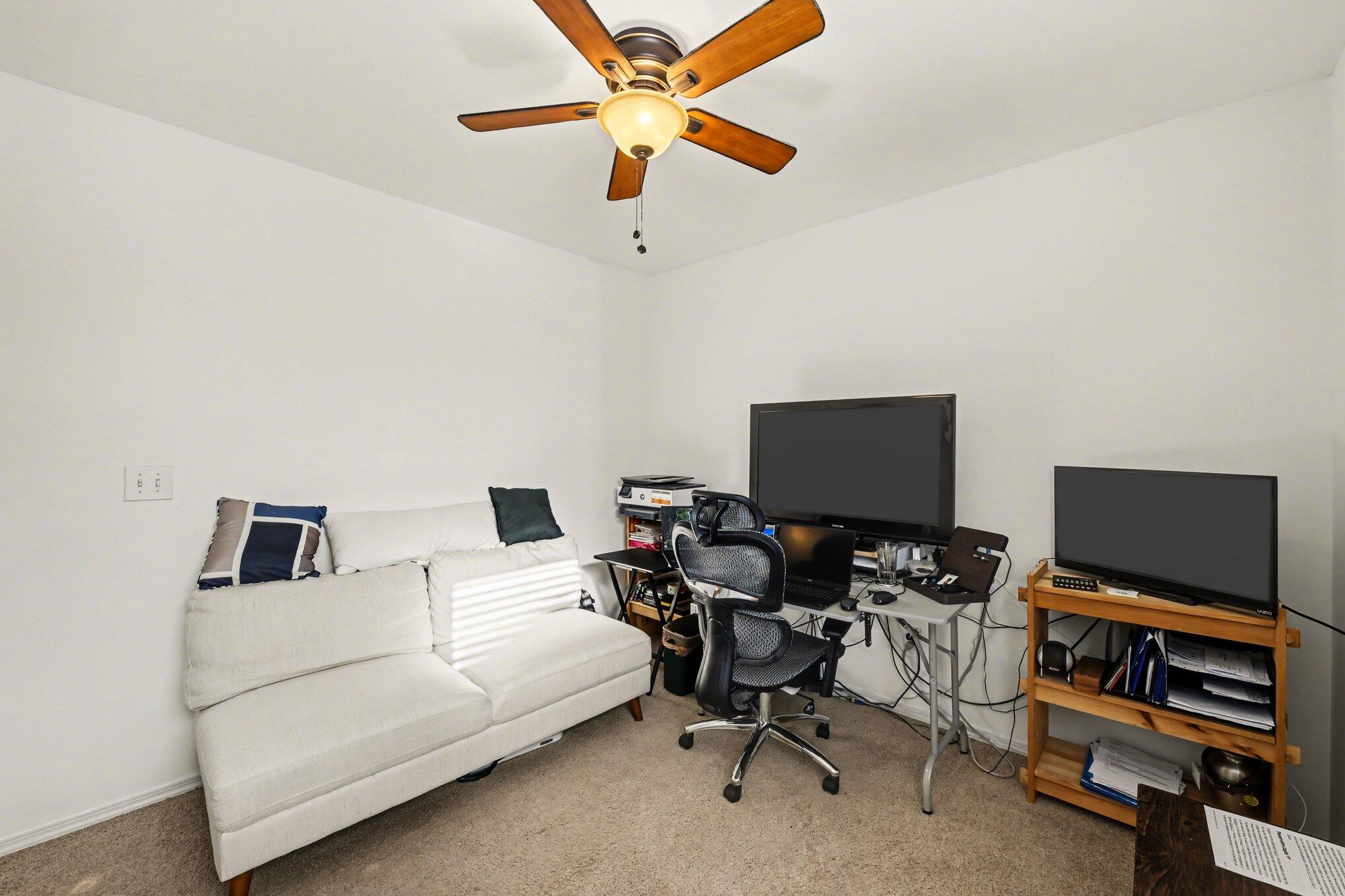 607 Grassy Hill Road