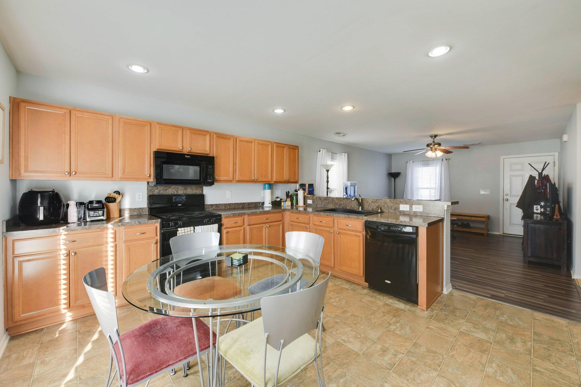 607 Grassy Hill Road