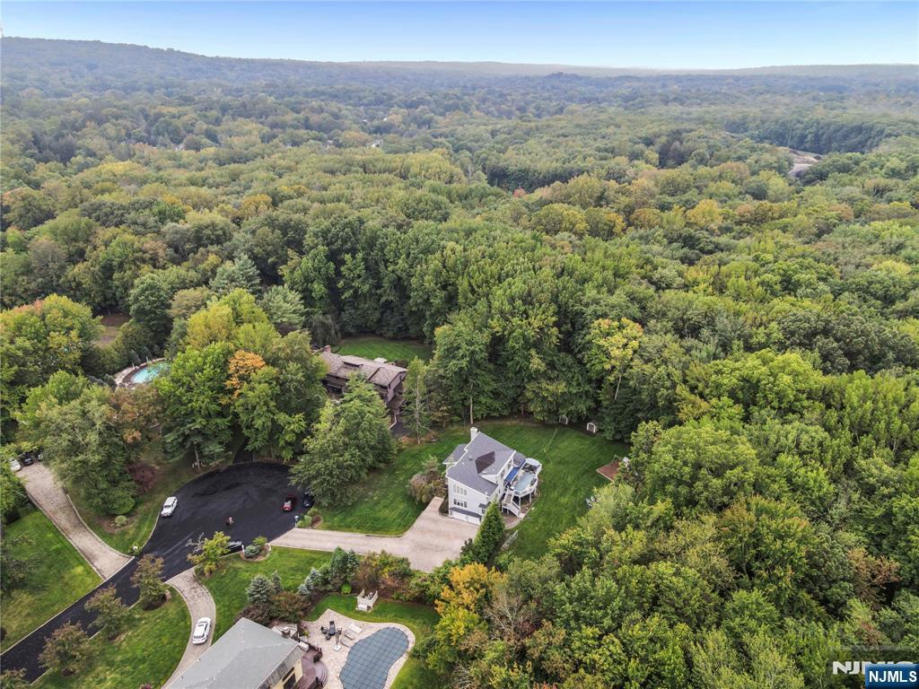 305 Westwind Court