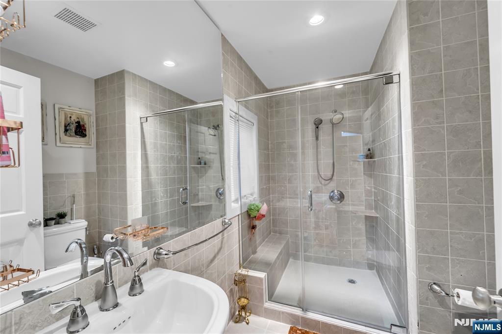 305 Westwind Court
