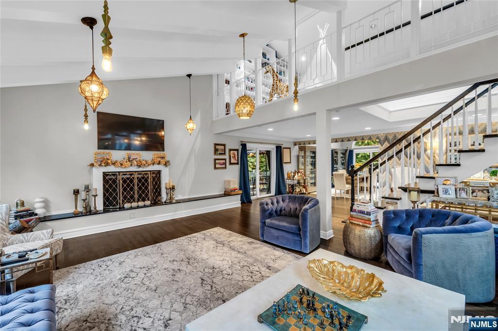 305 Westwind Court