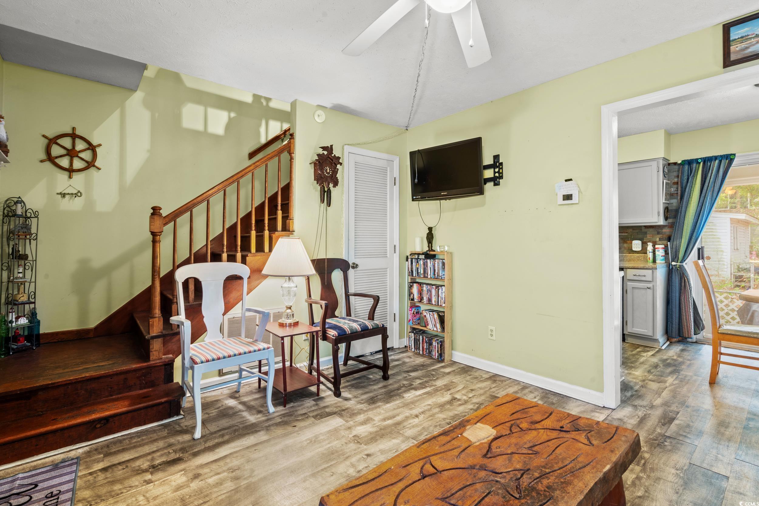 6307 Wildwood Trail Unit: B