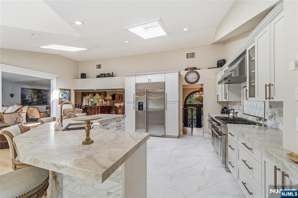 136 Willow Drive