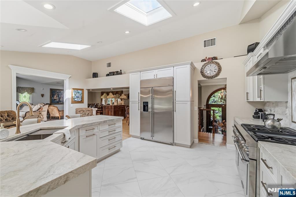 136 Willow Drive
