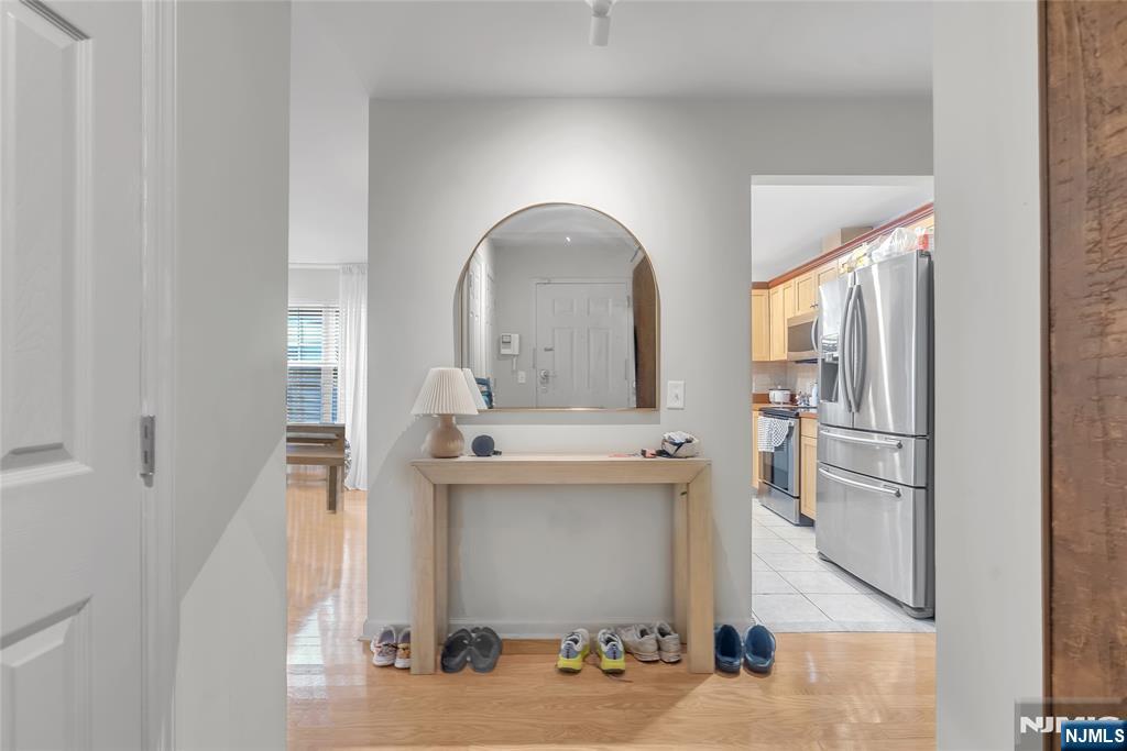 547 Gorge Road 2E
