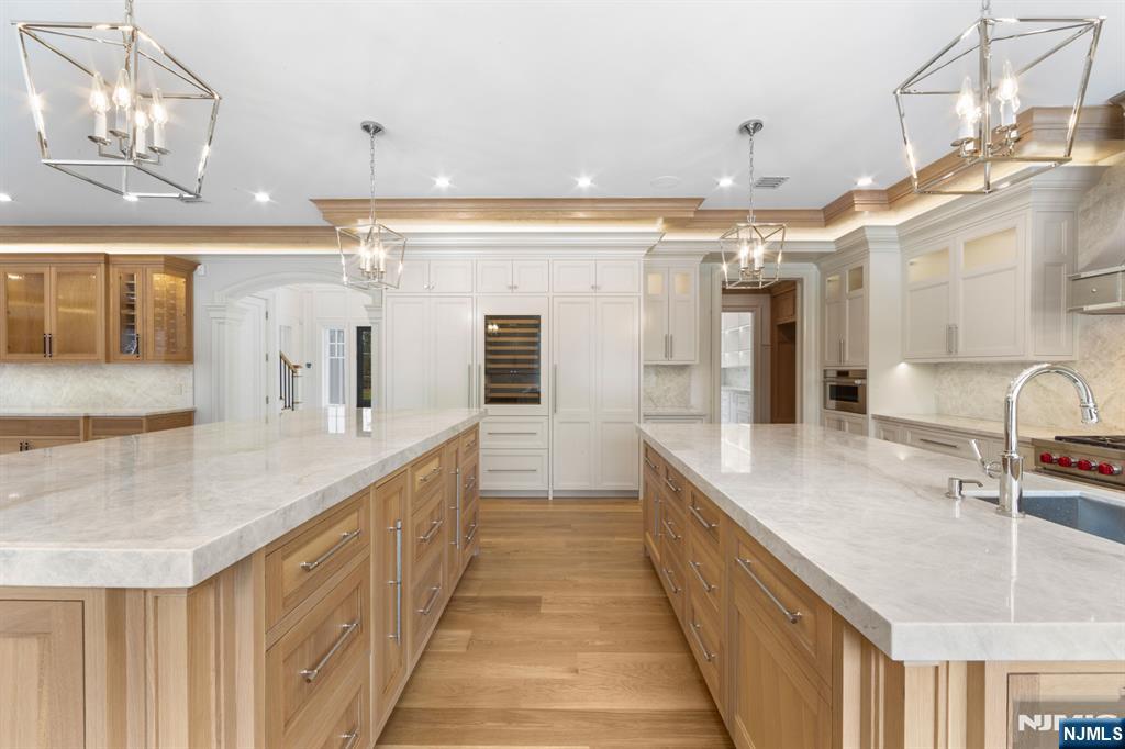 104 Chestnut Ridge