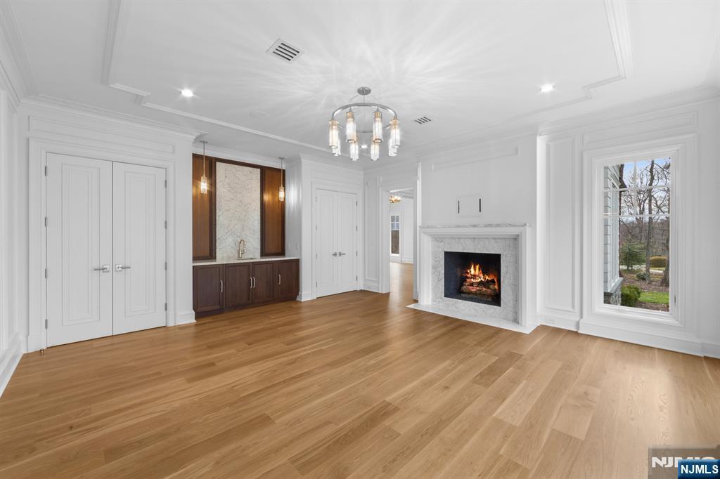 104 Chestnut Ridge