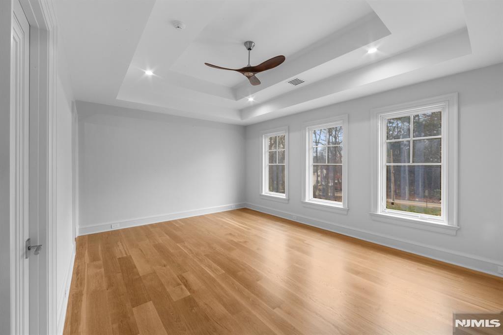 104 Chestnut Ridge